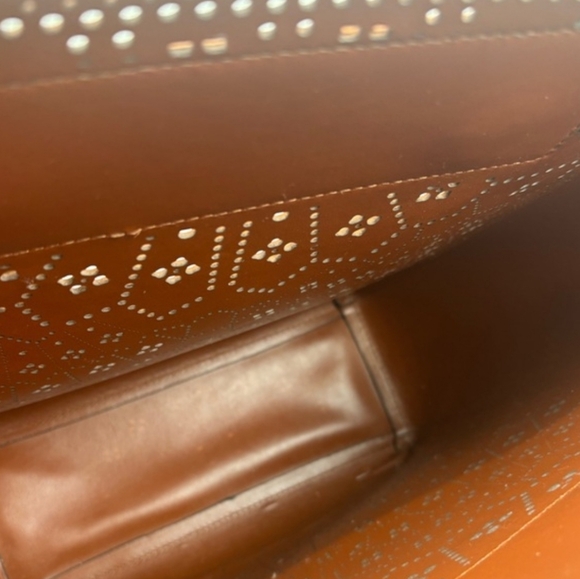 BCBG Tall Genuine Leather Tote & Dustbag - Picture 10 of 10